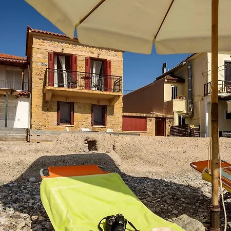 Waveside Sanctuary - Luxurious Seastone *