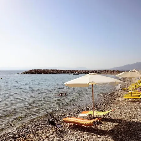 Waveside Sanctuary - Luxurious Seastone * Avía